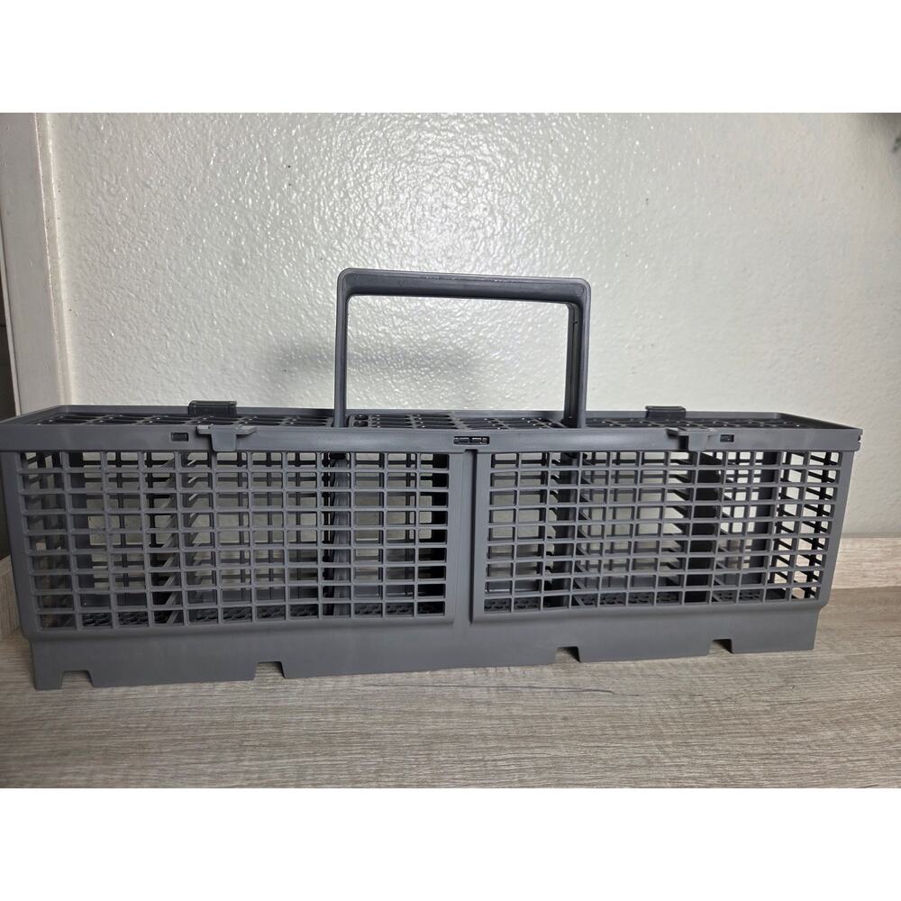 LG Dishwasher  Silverware Basket PART# AAP74471301 Great Condition